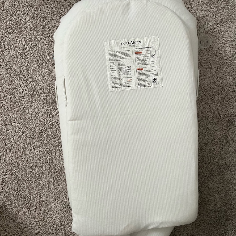 DockAtot deluxe